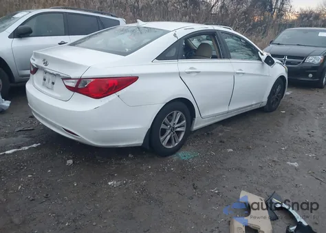 2011 Hyundai Sonata Gls z USA, uszkodzony, nr VIN 5NPEB4AC7BH308630